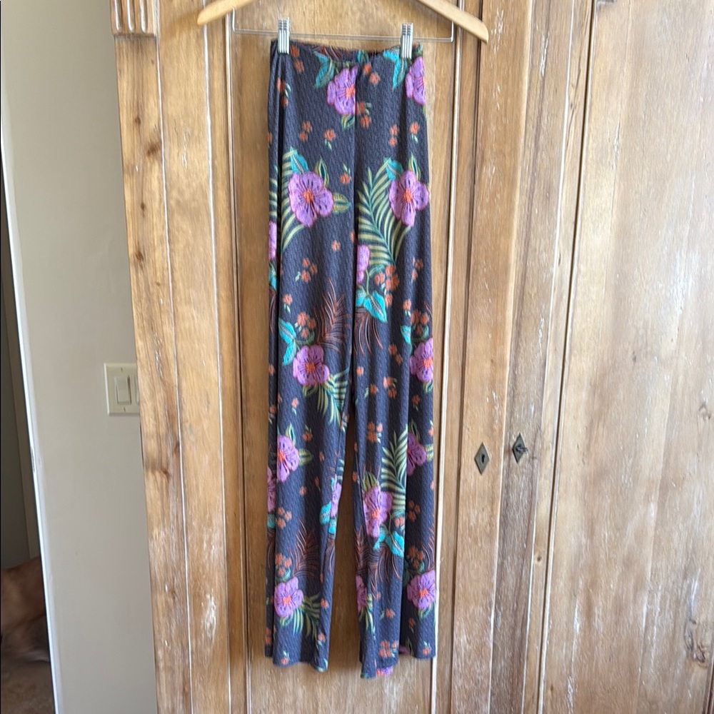 Veronica M. Floral Wide Leg Pants - Black and Purple